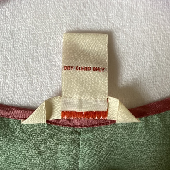 🪷Sundance🪷Silk Jacquard Dress - Picture 8 of 9